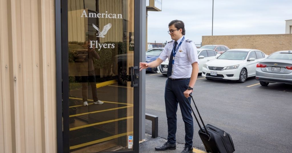 Choosing a Flight School - What to Ask What to Consider