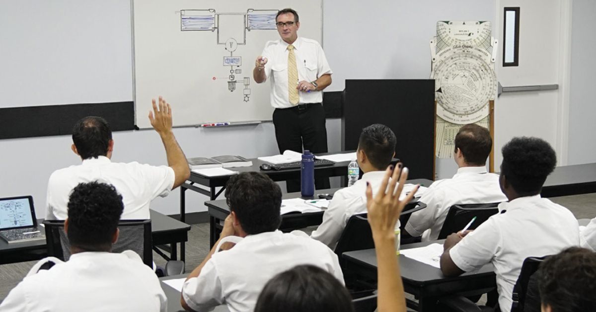 flight instructor hiring